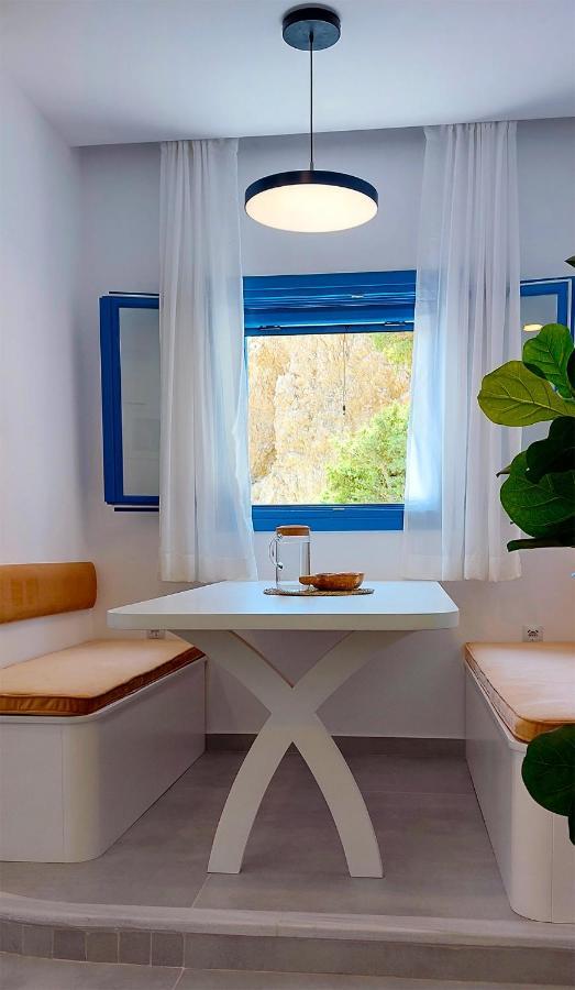 Meraki Beachfront Foinikion Ngoại thất bức ảnh