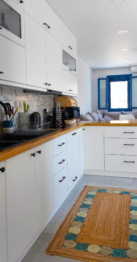 Meraki Beachfront Foinikion Ngoại thất bức ảnh